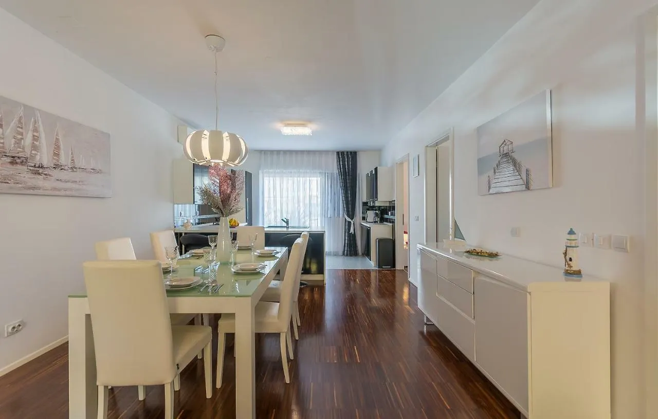 Apartment Lella Rovinj